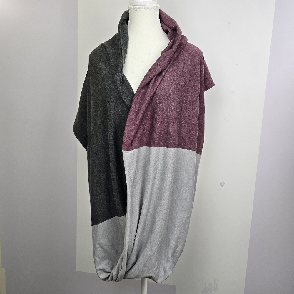 The North Face Colorblock Infinity Scarf - Picture 3 of 3